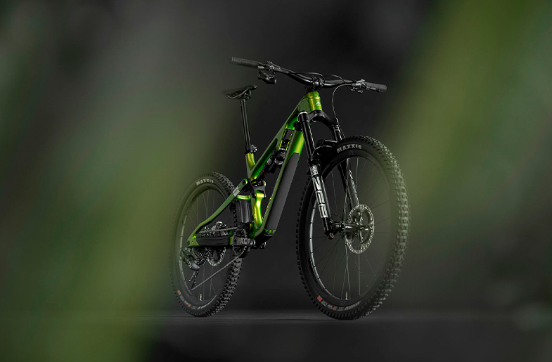 Велотур за кордон: де шукати ідеальний велосипед?