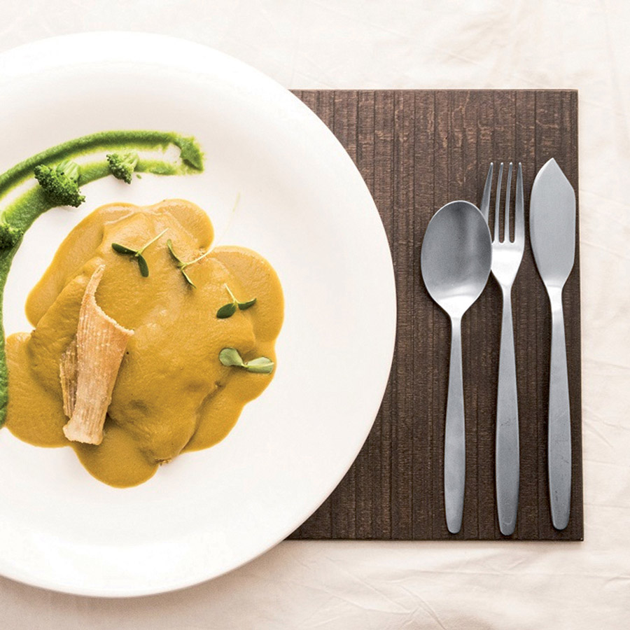 Mepra - логотип інтернет-магазину