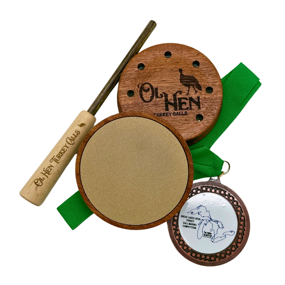 Ol' Hen Turkey Calls - логотип інтернет-магазину