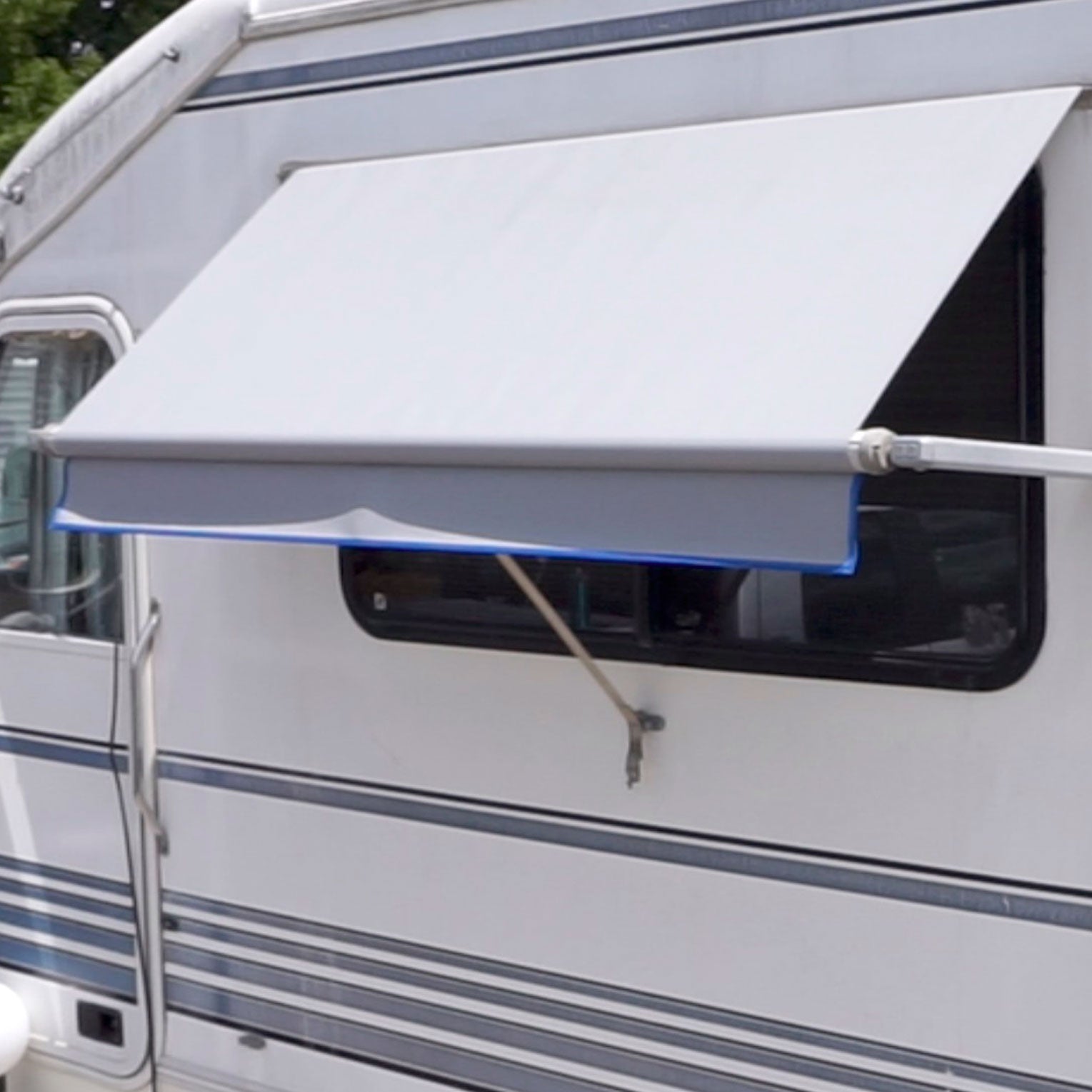 Tough Top Awnings - логотип інтернет-магазину