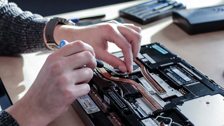 Вживаний MacBook з-за кордону: 12 перевірок перед купівлею